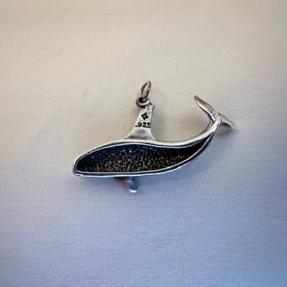 Sterling Silver Orca Necklace Pendant - Picture 4 of 5